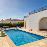 Vila Claudia By *