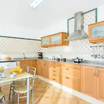 Villa Claudia By *