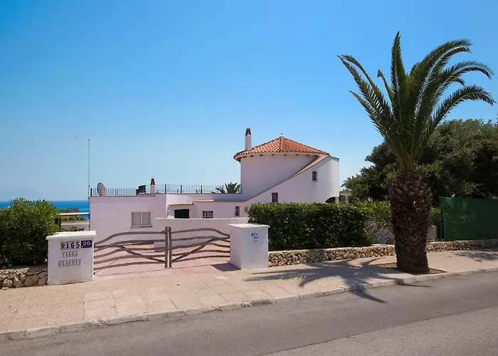 Claudia By Villa S'Algar